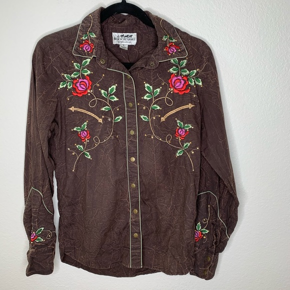 Back in the Saddle 🐴 Western 🌹 Shirt - Picture 5 of 7